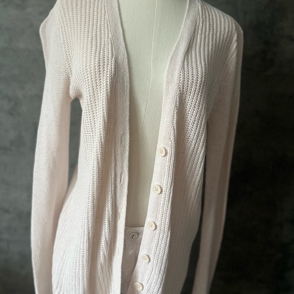 Old Navy Cream Cardigan with Ribbed Knit and V-Neck - Picture 1 of 5